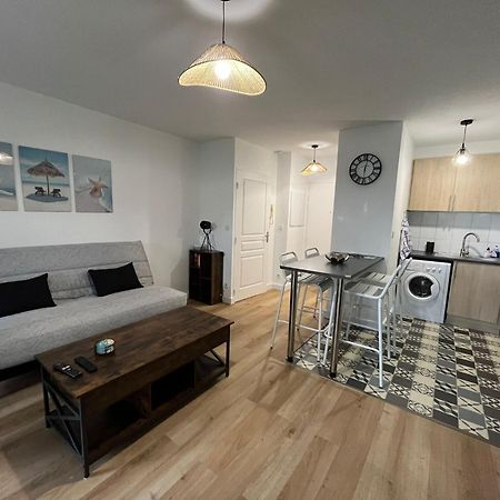 Appartement Avec Jardin A Rochefort Dış mekan fotoğraf